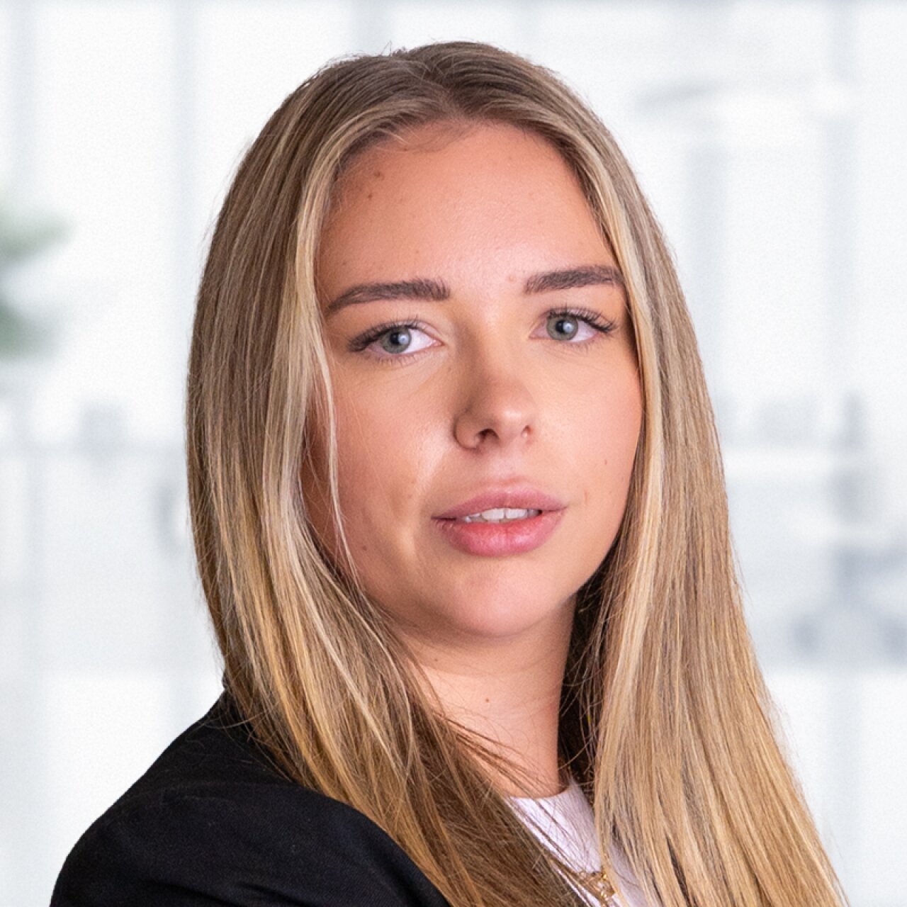 Portraitbild von Kjara L.